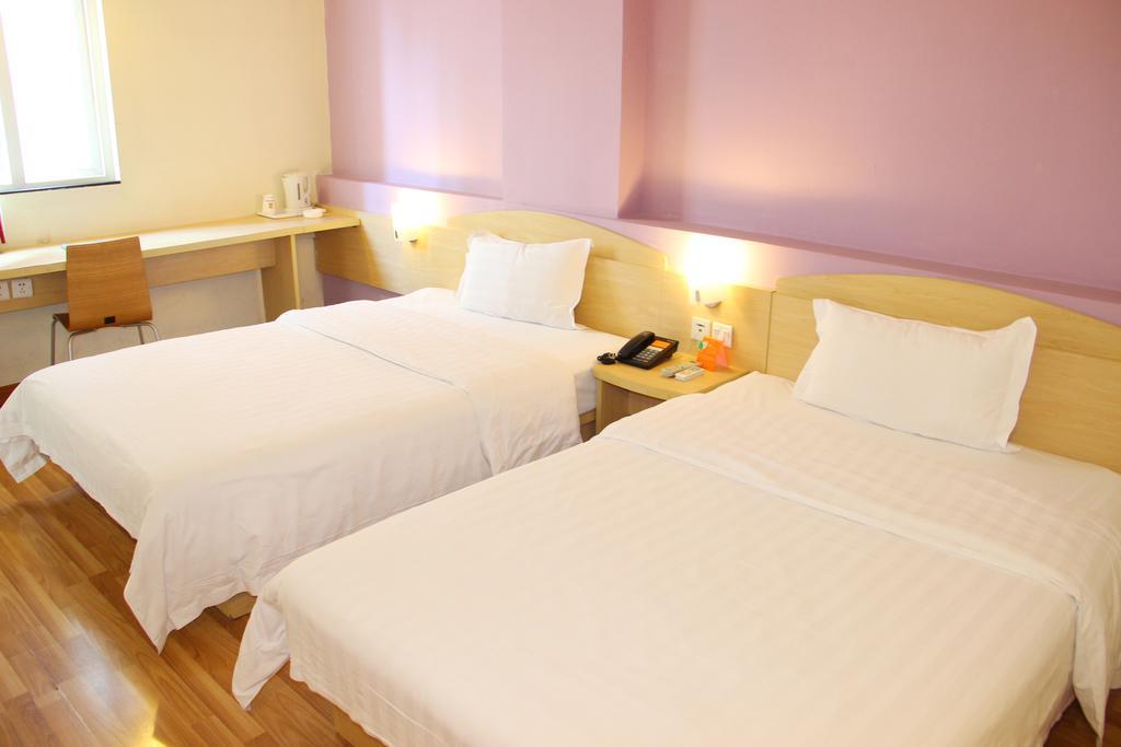 7Days Inn Guangzhou Longkou East Esterno foto